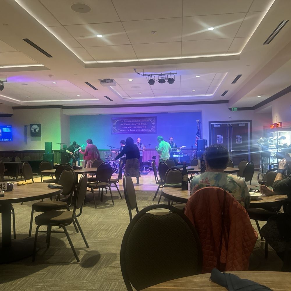 Music and dinner Music and dinner