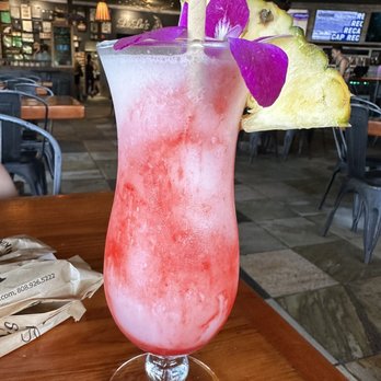 Lulu's Waikiki - Lava Flow - Burgers Near Me - Honolulu, Hawaii