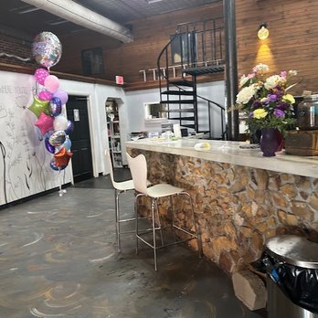 Miranda's Cake House - Cupcakes Near Me - Wagoner, Oklahoma Miranda's Cake House - Cupcakes Near Me - Wagoner, Oklahoma