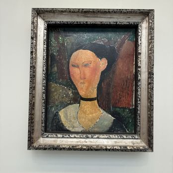 Musée de l’Orangerie - Photo 6: "Femme au ruban de velours" by Amedeo Modigliani (1915) - Museums Near Me - Paris, 75 Musée de l’Orangerie - Photo 6: "Femme au ruban de velours" by Amedeo Modigliani (1915) - Museums Near Me - Paris, 75