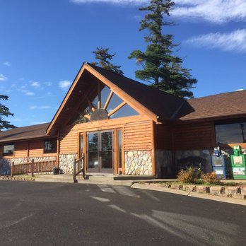 Forest Lake Restaurant - Entrance - Nightlife Near Me - Grand Rapids, Minnesota