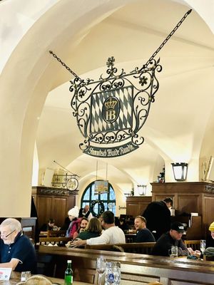 Hofbräuhaus München by null