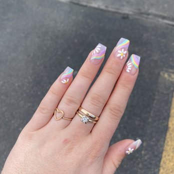 L A Nails - Nails done by Kim - Nail Salons Near Me - Midland, Michigan
