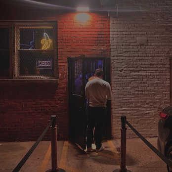 Jungle Room - Bars Near Me - Richmond, Virginia