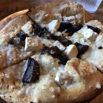 Mellow Mushroom Brier Creek - Build-your-own pizza with tofu, mushrooms, and vegan cheese - Pizza Near Me - Raleigh, North Carolina