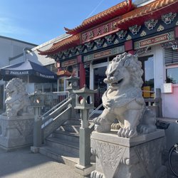 Shangri-La - Entrance