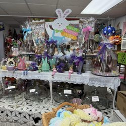 Corner The Confectionery