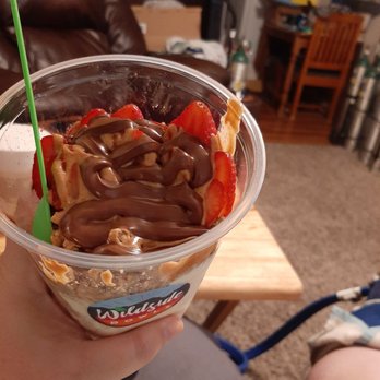 Wildside Bowls - Bananas, strawberries, Nutella, granola, yumminess! - Acai Bowls Near Me - Draper, Utah Wildside Bowls - Bananas, strawberries, Nutella, granola, yumminess! - Acai Bowls Near Me - Draper, Utah