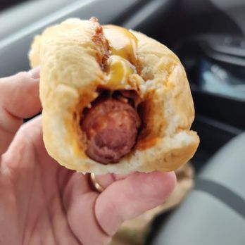The Red Caboose - Perfect amount of chili and cheese. Delicioso!!! - Fast Food Near Me - Rostraver, Pennsylvania