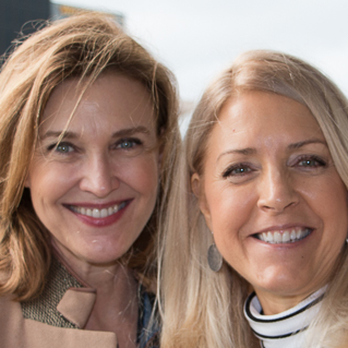 Truth In Hand - Brenda Strong at the DPA Gift Suite Golden Globes 2017 - Psychics Near Me Truth In Hand - Brenda Strong at the DPA Gift Suite Golden Globes 2017 - Psychics Near Me