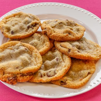 Sweetjays Bakeshop - Chocolate Chip Cookies - Desserts Near Me - Warren, Michigan Sweetjays Bakeshop - Chocolate Chip Cookies - Desserts Near Me - Warren, Michigan