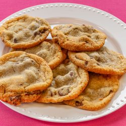 Sweetjays Bakeshop - Chocolate Chip Cookies
