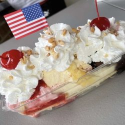 Great American Banana Split Celebration - Banana split- picture from festival website