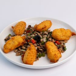 Old Lisbon - Bolinhos de Bacalhau