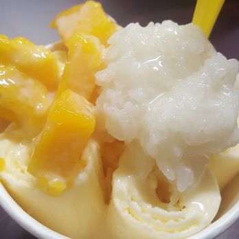 Pandora Rolled Ice Cream - Mango sticky rice - Ice Cream & Frozen Yogurt Near Me - Manhattan, Kansas