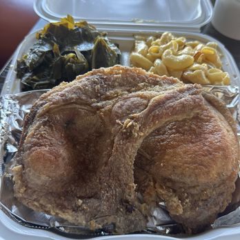 R Kitchen - Pork Chops - Soul Food Near Me - Lakewood, California R Kitchen - Pork Chops - Soul Food Near Me - Lakewood, California