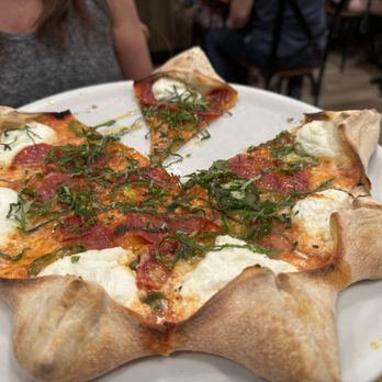 Mister O1 Extraordinary Pizza - South Beach - Pizza Near Me - Miami Beach, Florida