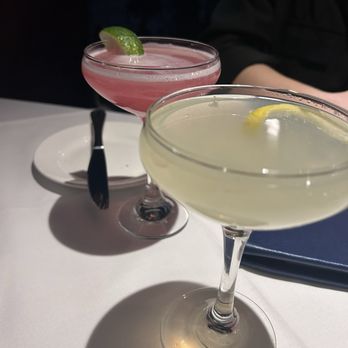 Blue Point Grille - French 75 and mocktail - Seafood Near Me - Cleveland, Ohio