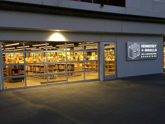 Hennessey + Ingalls by null