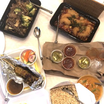 Pan Tang Restaurant - Thai Near Me - Tujunga, California