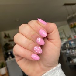 Dip manicure with design