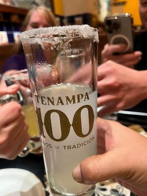 Salón Tenampa by null