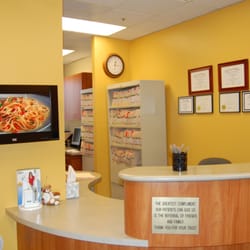 Camino Ramon Dental - Front desk reception area