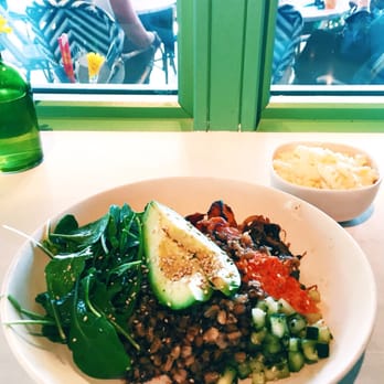 Flower Child - Mother Earth Bowl and Mac n Cheese was amazing!!! - Salad Near Me - Phoenix, Arizona