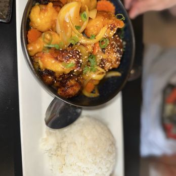 Khao Thai and Sushi - Thai Near Me - Scottsdale, Arizona