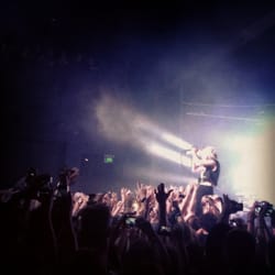 The Hi Fi - View from right hand of stage (Crystal Castles)