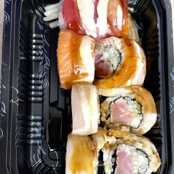 Sushi Hana - Amazing Roll - Japanese Near Me - Bradenton, Florida Sushi Hana - Amazing Roll - Japanese Near Me - Bradenton, Florida