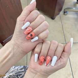 Mint Nails & Spa - Nails design by Sandy