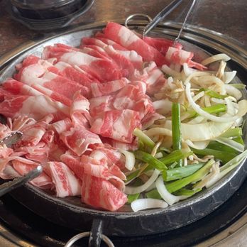 Shik Do Rak - Brisket Beef belly Onions and mushroom - Korean Near Me - Irvine, California Shik Do Rak - Brisket Beef belly Onions and mushroom - Korean Near Me - Irvine, California