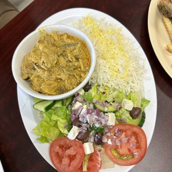 Garden Grill House - Stew of the day- chicken and mushroom stew/ Instagram @JUDEETHEFOODEE - Delis Near Me - San Diego, California