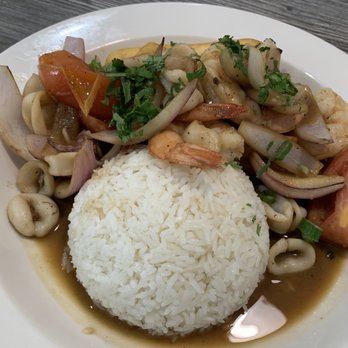 Ceviche 19 - Saltado mariscos - Peruvian Near Me - Anaheim, California