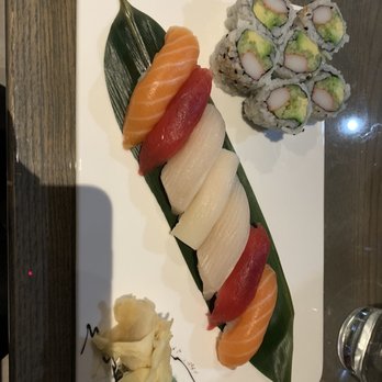 Emoji Sushi  - Sushi Regular - Sushi Bars Near Me - Abington, Pennsylvania
