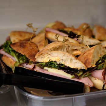 Tall Guy and a Grill Catering - Corporate catering for lunch meetings - Caterers Near Me - West Allis, Wisconsin Tall Guy and a Grill Catering - Corporate catering for lunch meetings - Caterers Near Me - West Allis, Wisconsin