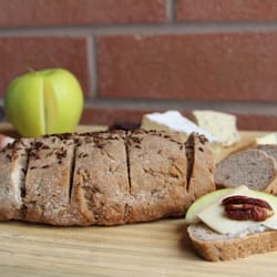 Suzea's Gluten Free Bakery & Cafe