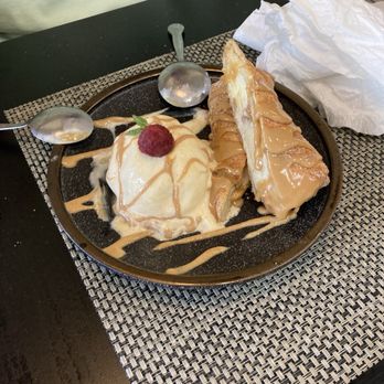Mrs Potato - Banana Dulce de Leche Roll - Brazilian Near Me - Orlando, Florida