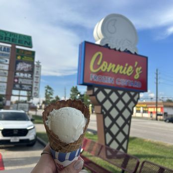 Connie's Frozen Custard - Single Scoop - vanilla custard - Ice Cream & Frozen Yogurt Near Me - Houston, Texas Connie's Frozen Custard - Single Scoop - vanilla custard - Ice Cream & Frozen Yogurt Near Me - Houston, Texas