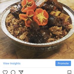 Mama's Cooking - Cowfoot with rice and peas !!