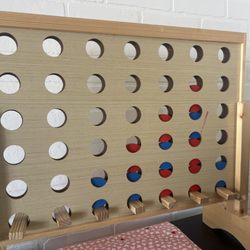 287 Nutrition - Connect 4 - game area