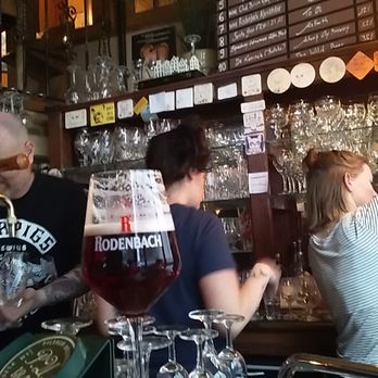 Billie's Bier Kafétaria - Beer Bar Near Me - Antwerp, VAN