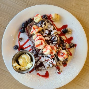 Red Rock Cafe - Banana Blueberry Walnut French Toast - Breakfast & Brunch Near Me - Sedona, Arizona Red Rock Cafe - Banana Blueberry Walnut French Toast - Breakfast & Brunch Near Me - Sedona, Arizona