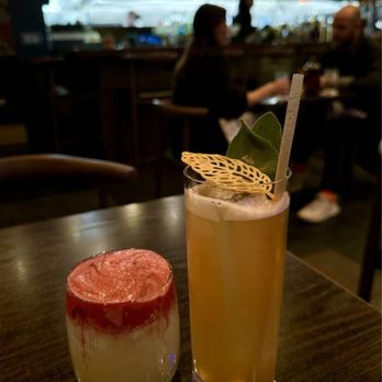 Sparrow + Wolf - Spring mountain sour & center sage - New American Near Me - Las Vegas, Nevada