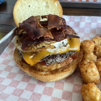 Burger 82 - BaconEgg Cheeseburger - Burgers Near Me - Allen, Texas