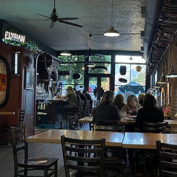 The Laughing Clam - View from our table looking out to street. - Seafood Near Me - Grants Pass, Oregon The Laughing Clam - View from our table looking out to street. - Seafood Near Me - Grants Pass, Oregon