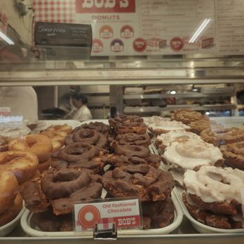 Bob's Coffee & Doughnuts - Bakeries Near Me - Los Angeles, California