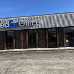 FedEx Office Print & Ship Center