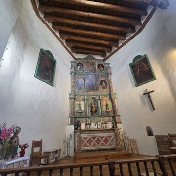 San Miguel Chapel - Churches Near Me - Santa Fe, New Mexico San Miguel Chapel - Churches Near Me - Santa Fe, New Mexico
